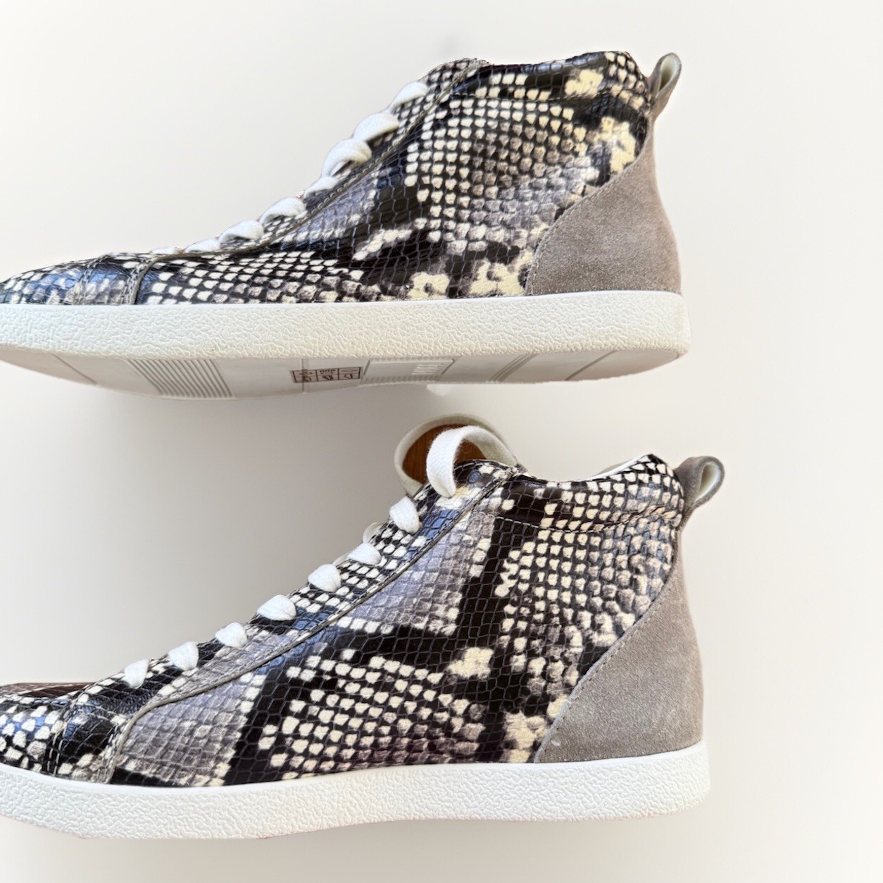 Paige Sneakers Snake Animal Print Leather High Top Sz 6 Gray Annie Fashion