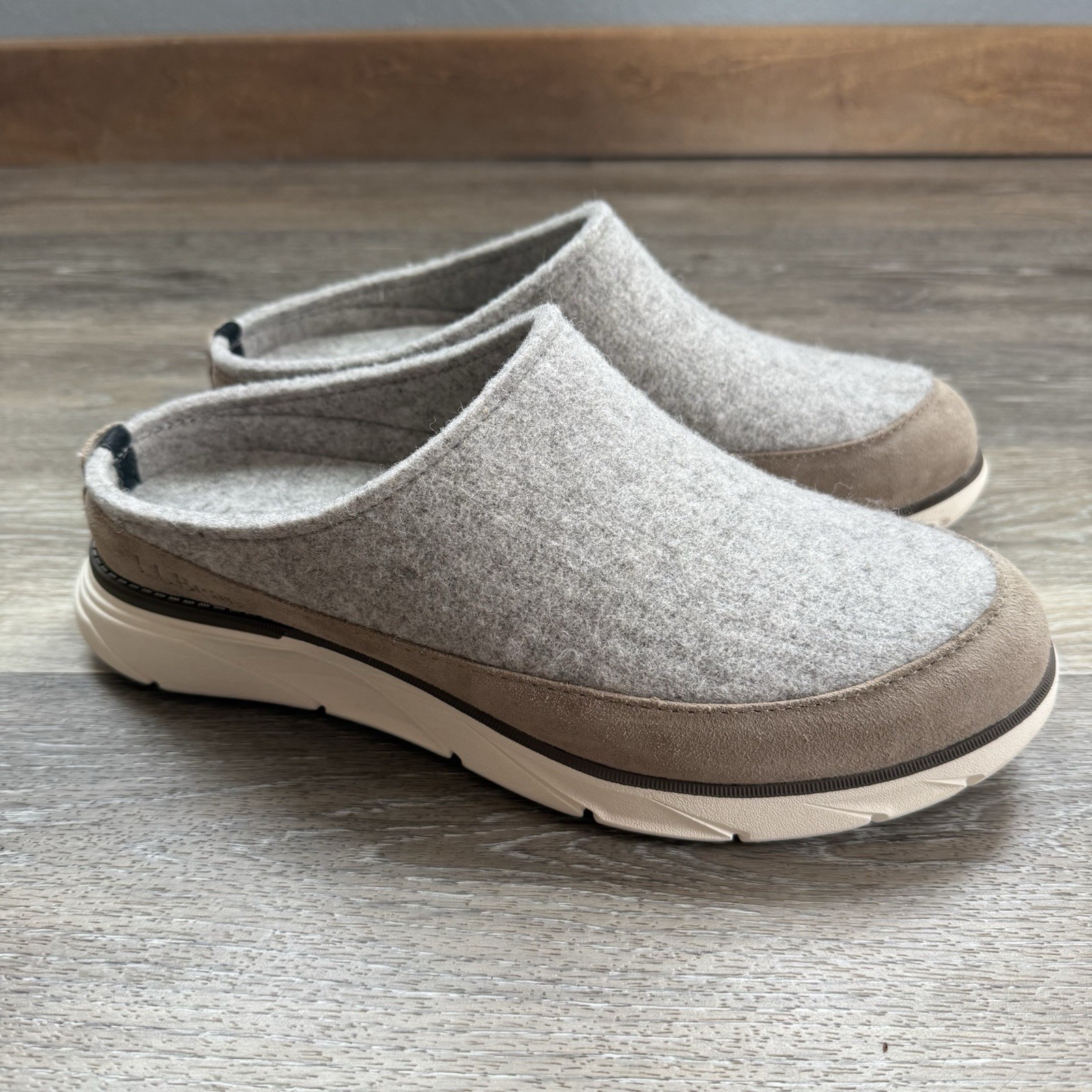LL Bean Downeast Women’s Wool Clogs Light Gray Slip On Indoor Outdoor Sz 10