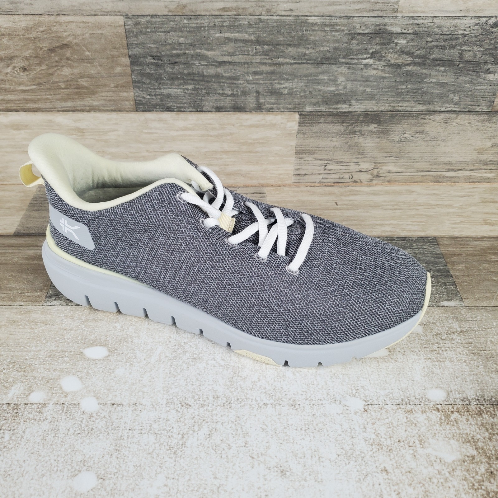 Kuru Flex Via Womens Shoes Sz 10.5 W Running Dove Gray Pale Lime Lace Up Sneaker