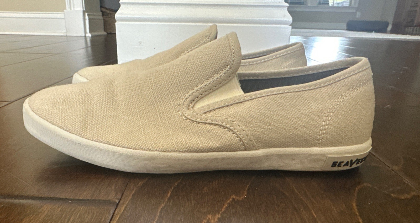 SeaVees Baja Slip On – Natural Vintage Washed Linen – Women’s 6.5