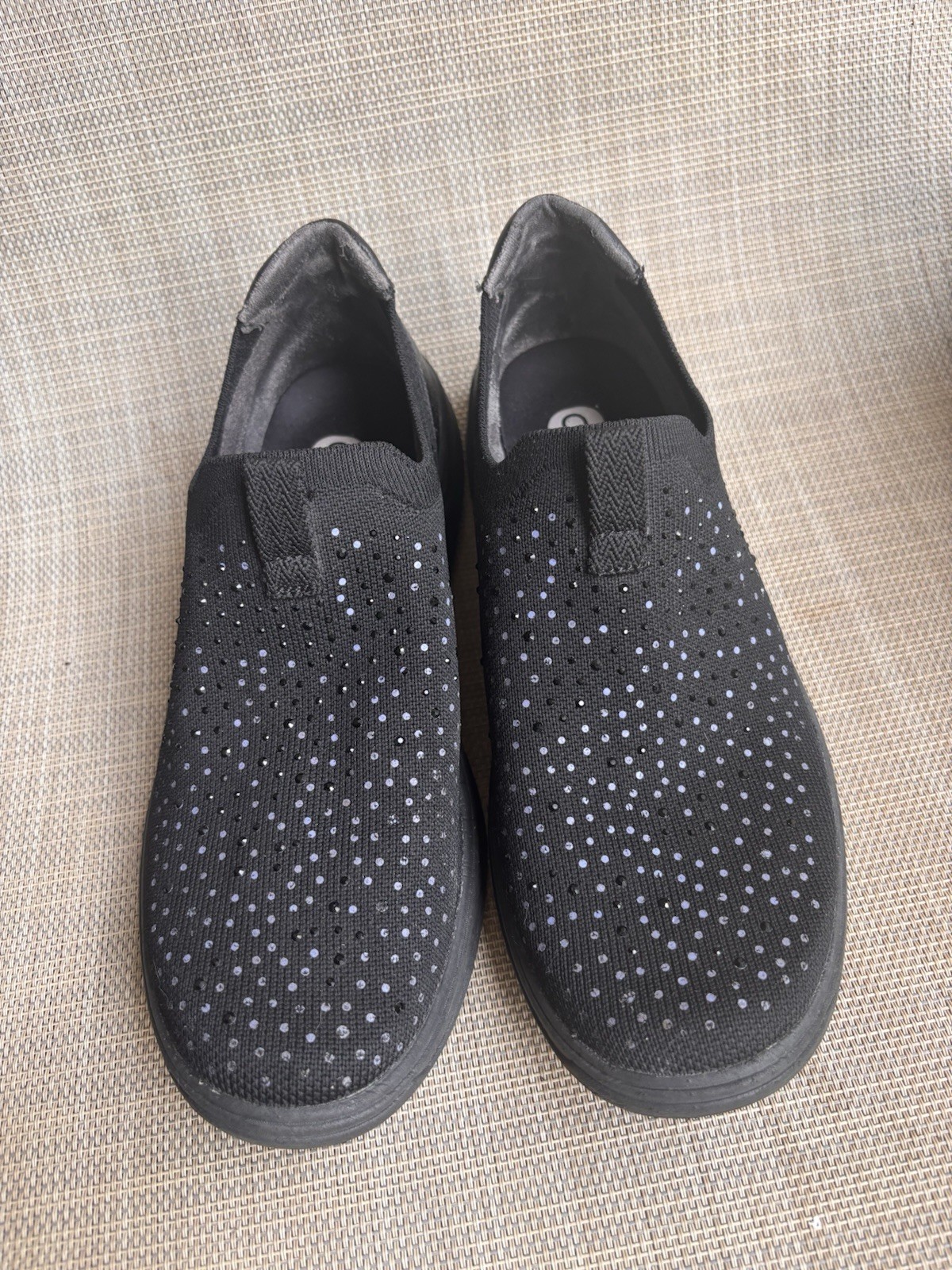 Women’s Black Rhinestone Knit Slip-On Comfort Sneakers – Size 7.5