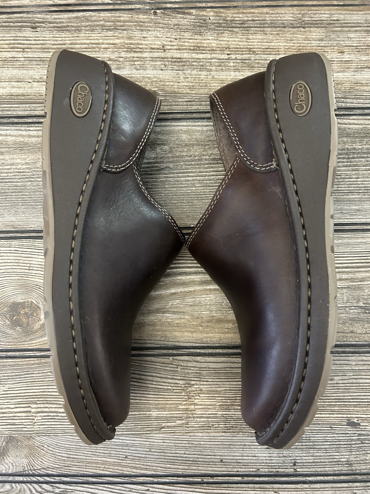 Chaco Zaagh Gunnison 100% Leather Clogs Womens 8.5 Chocolate Brown Vibram Soles