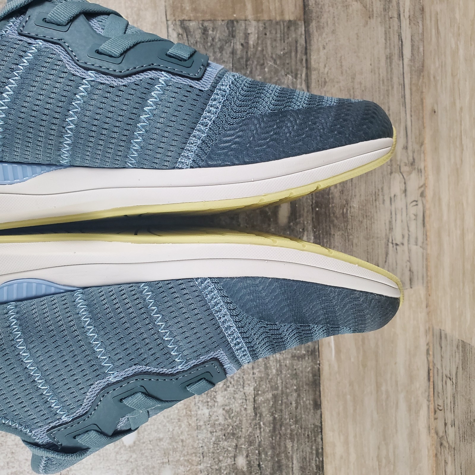 Kuru Stride Move Womens Shoes Sz 10.5 M Blue Haze-Lime Sorbet Lace Up Sneakers