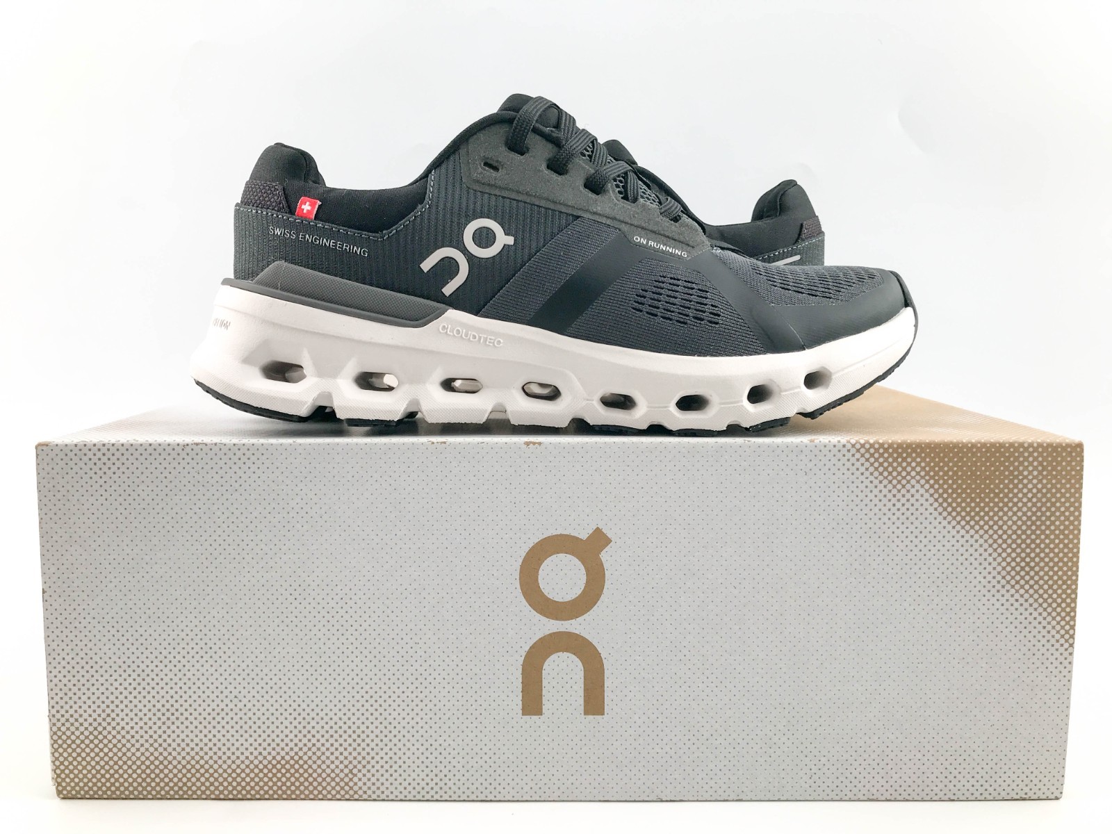 ON Cloudrunner 2 Eclipse/Black Women’s Super Foam 360° Comfort Running Sneakers