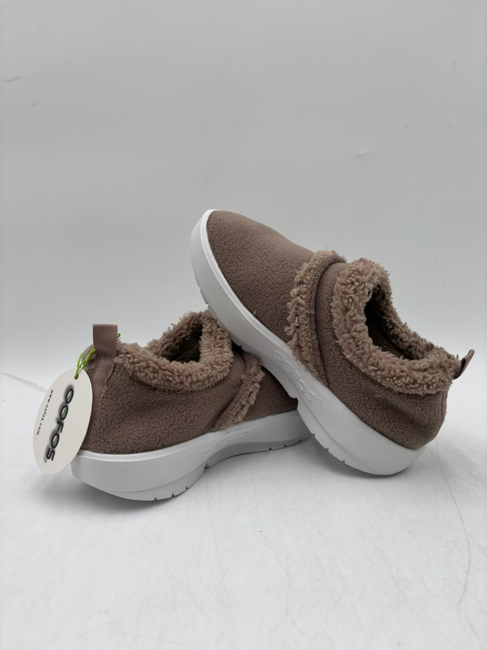 Oofos OOCOOZIE LOW CHOCOLATE Women’s NEW Recovery Shoe Brown Multiple Sizes