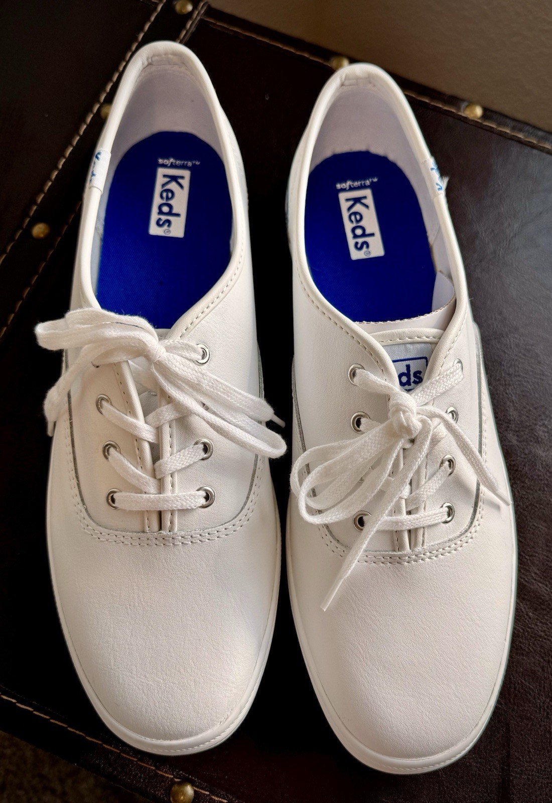 Keds Women’s Champion Original Leather Sneakers, White Leather, 9.5 M (US) NEW
