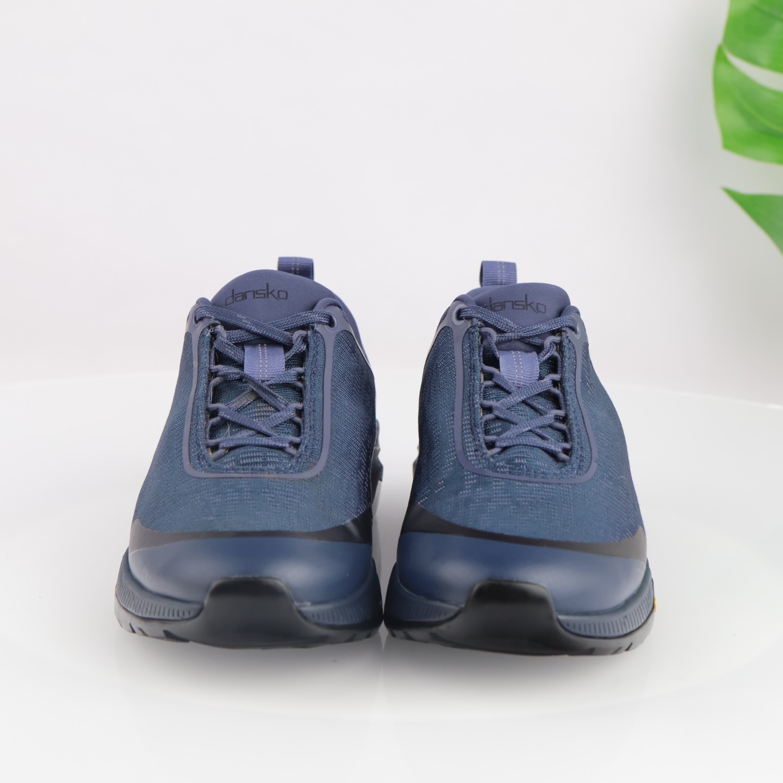 Dansko Womens Makayla Sneakers Size 38 7.5 Waterproof Navy Walking Shoes Comfort