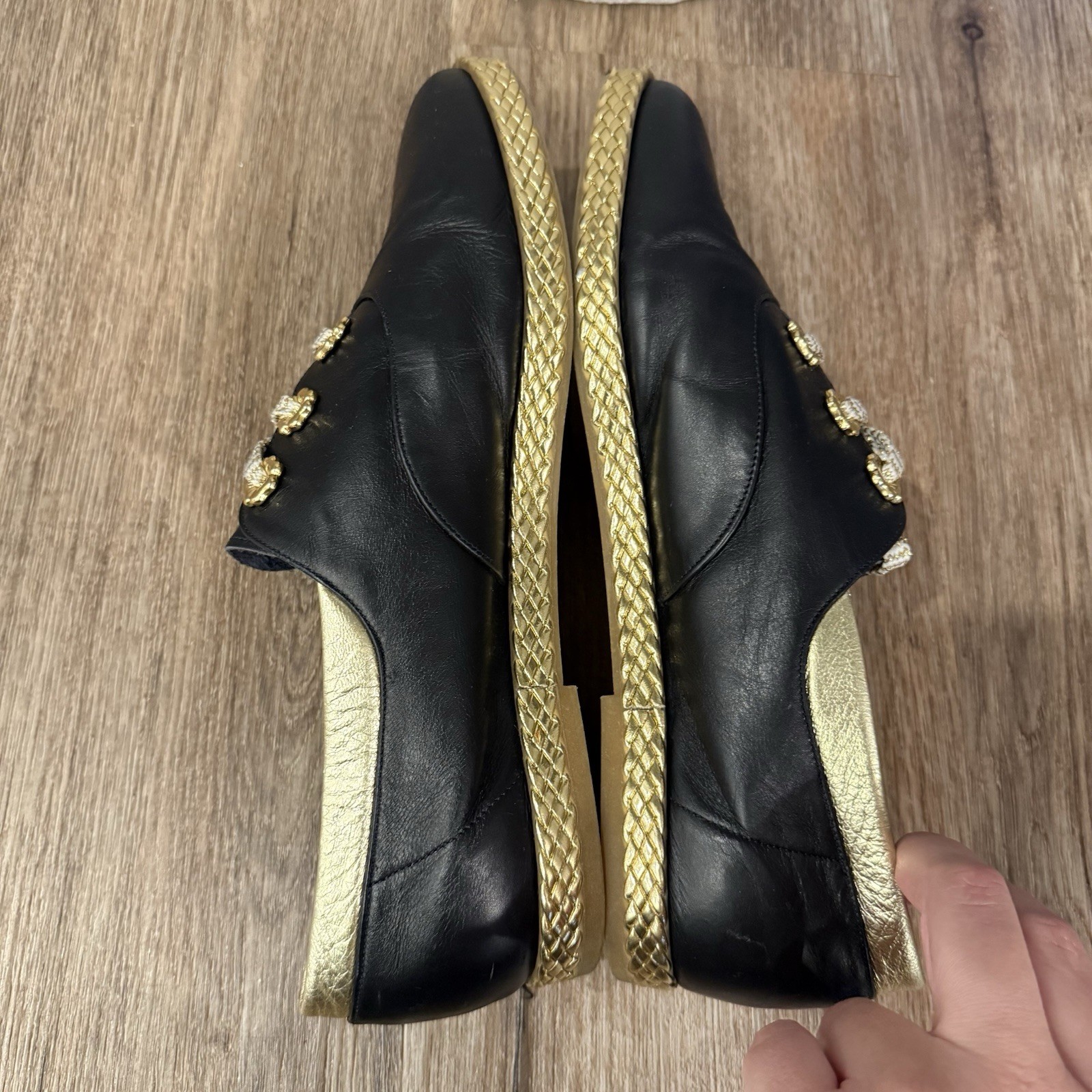 Bally Jallut Oxfords Espadrilles Tennis Shoes Size 11 Gold Flowers Black Leather