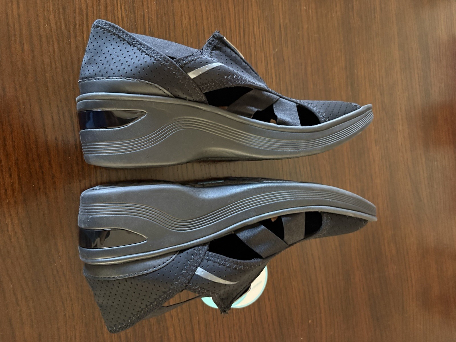 Zees Shoes Doodle 9.5 Black Slip On With Zipper Casual Comfort