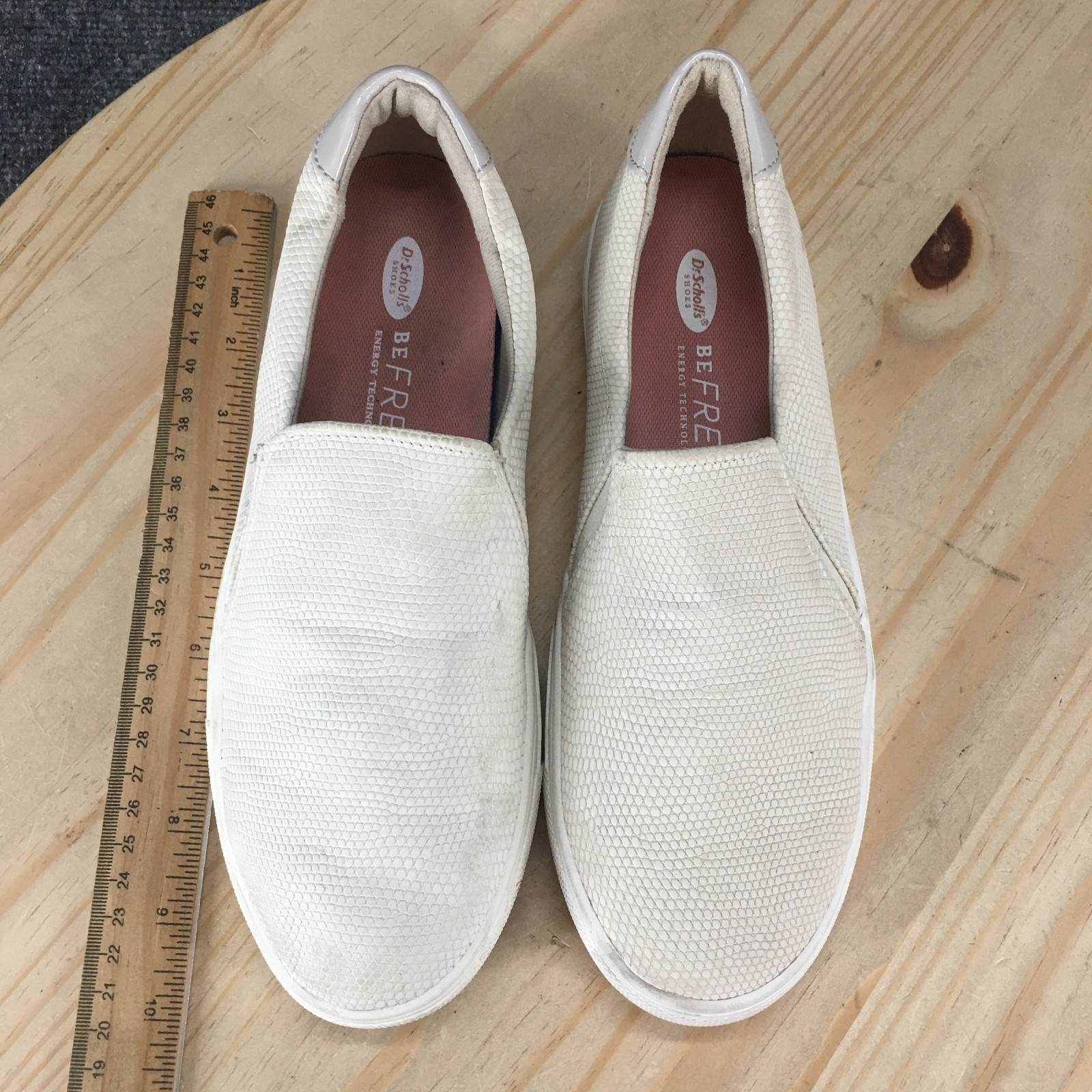 Dr. Scholls Shoes Womens 7.5 M Nova Slip On Sneakers Beige Faux Leather Comfort