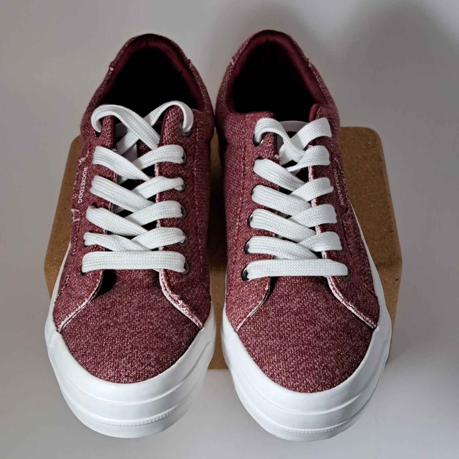 Rocket Dog Cecilia Womens Shoes Sz 8 Jersey Red Sneakers Cotton Canvas Low Top