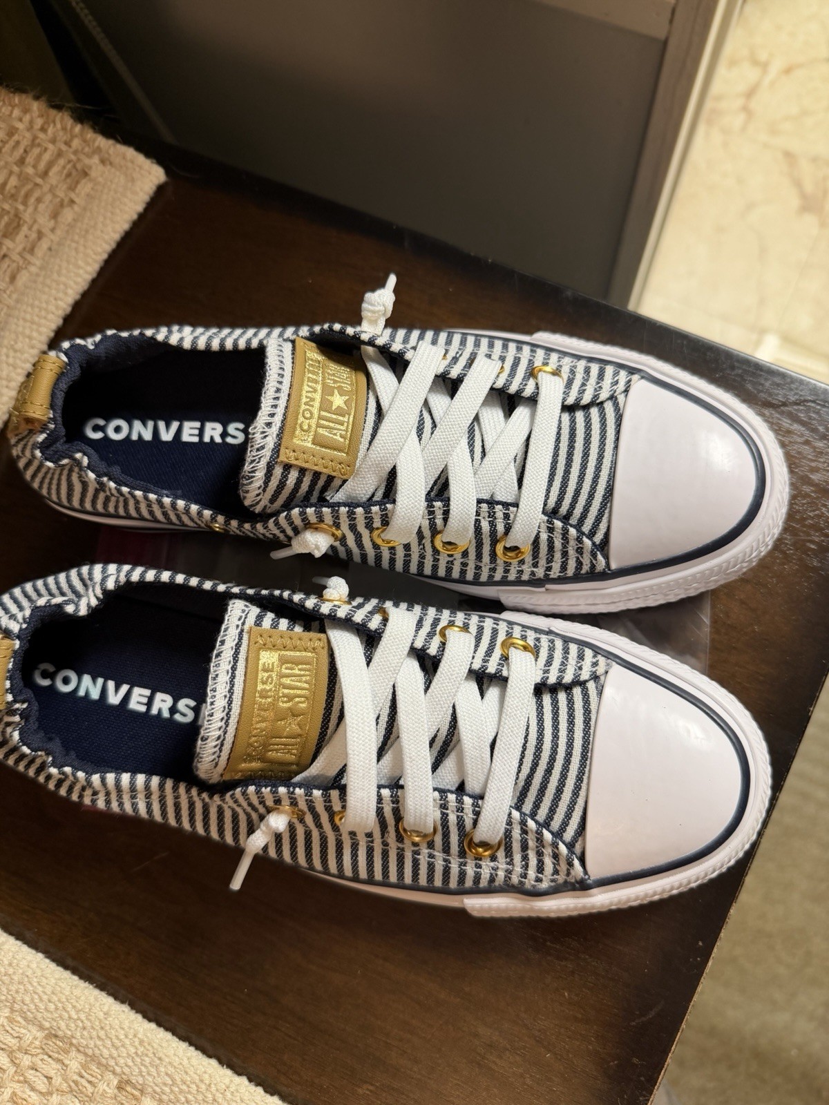 Converse All Star Low Top Lace-Up Striped Navy White Sneakers W8