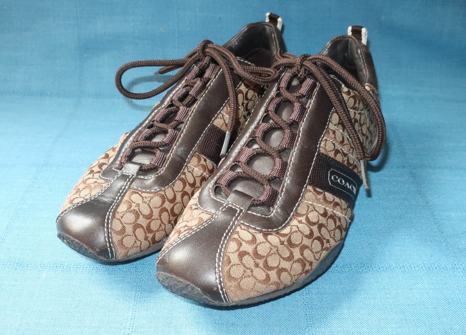Coach Kelsie Signature C Logo Sneaker Pattern Leather Trim Size 6 Women’s
