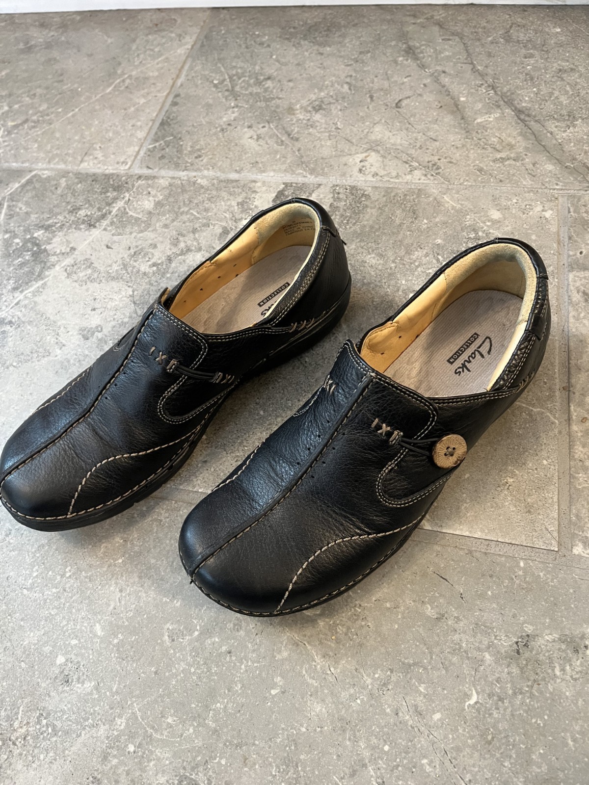Clarks Un Loop Slip-on Loafer Shoes Sz 9 N Black Women’s