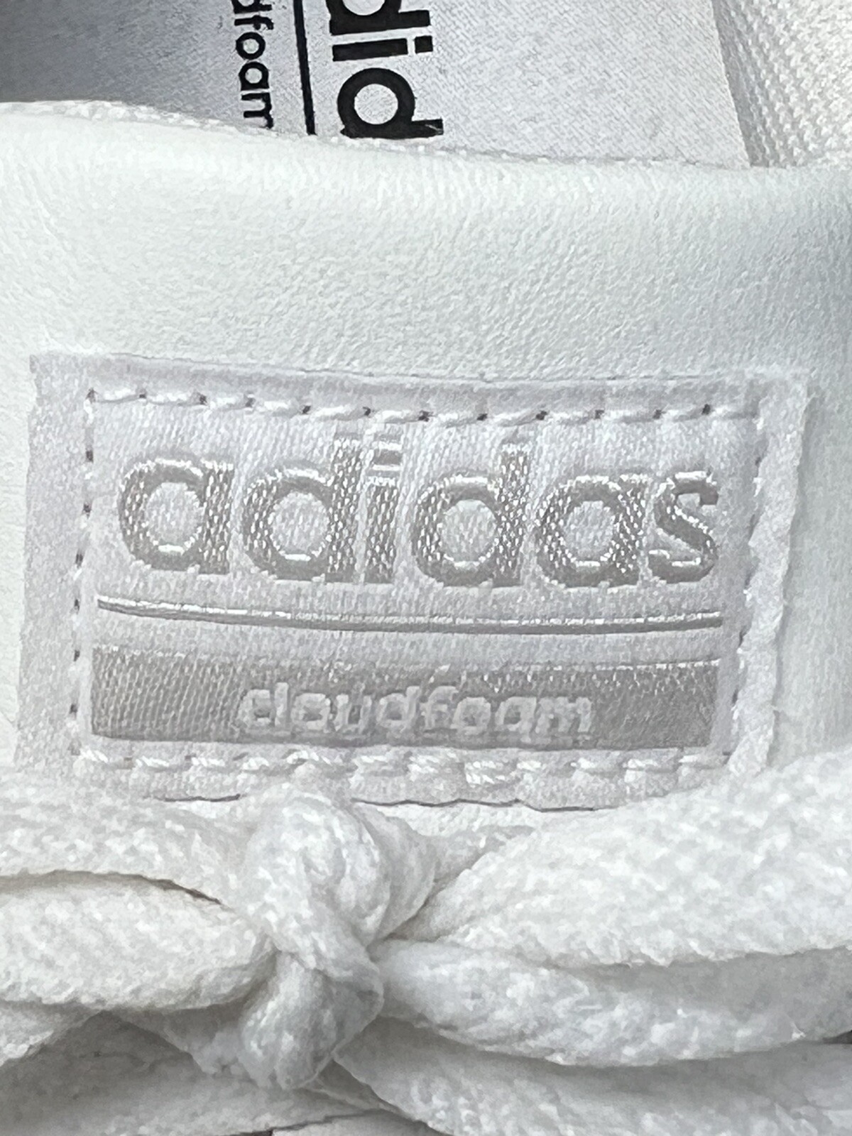 ADIDAS NEO cloudfoam AQ0528 Women’s Sz 8 Grand Court White w/Silver Stripes