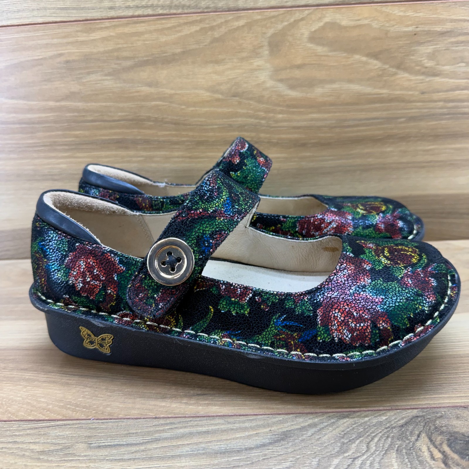 Alegria Paloma Mary Jane Womens 7 Wide EU 37 Rose Floral Button Comfort Walking