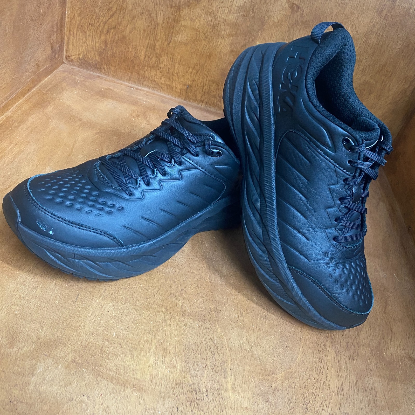 Hoka One One Bondi SR Shoes Womens Size 11 Black Oil Slip Resistant 1110521 BBLC