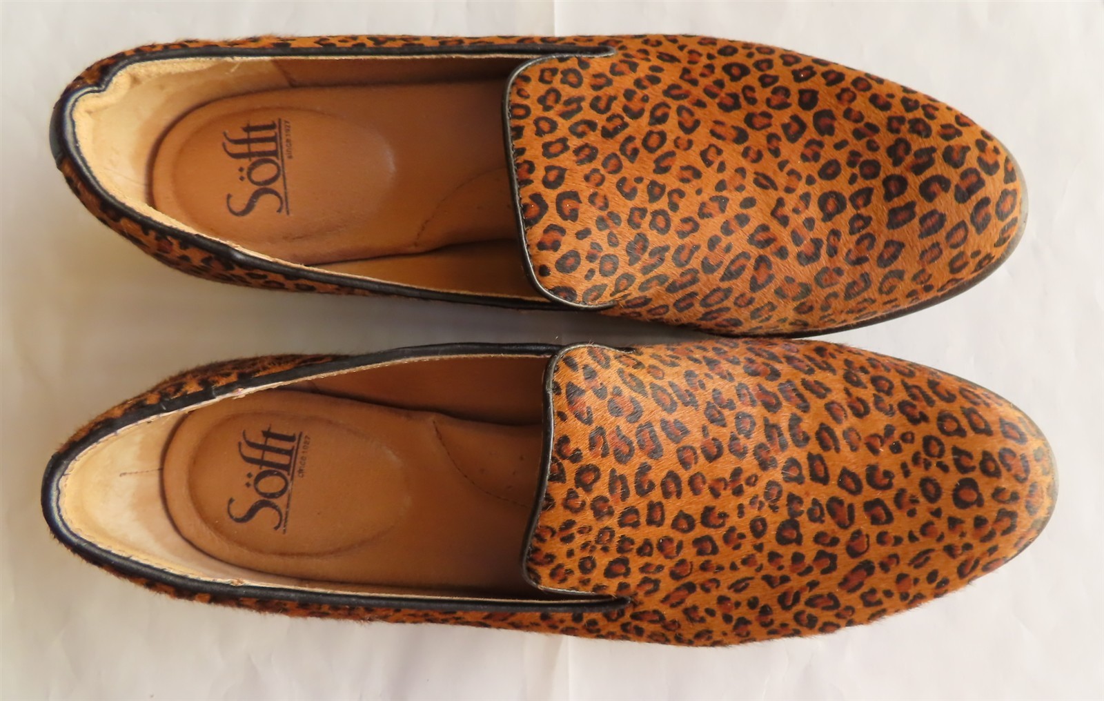 Sofft Women’s animal pattern Brown Slip-On Shoes Size 9