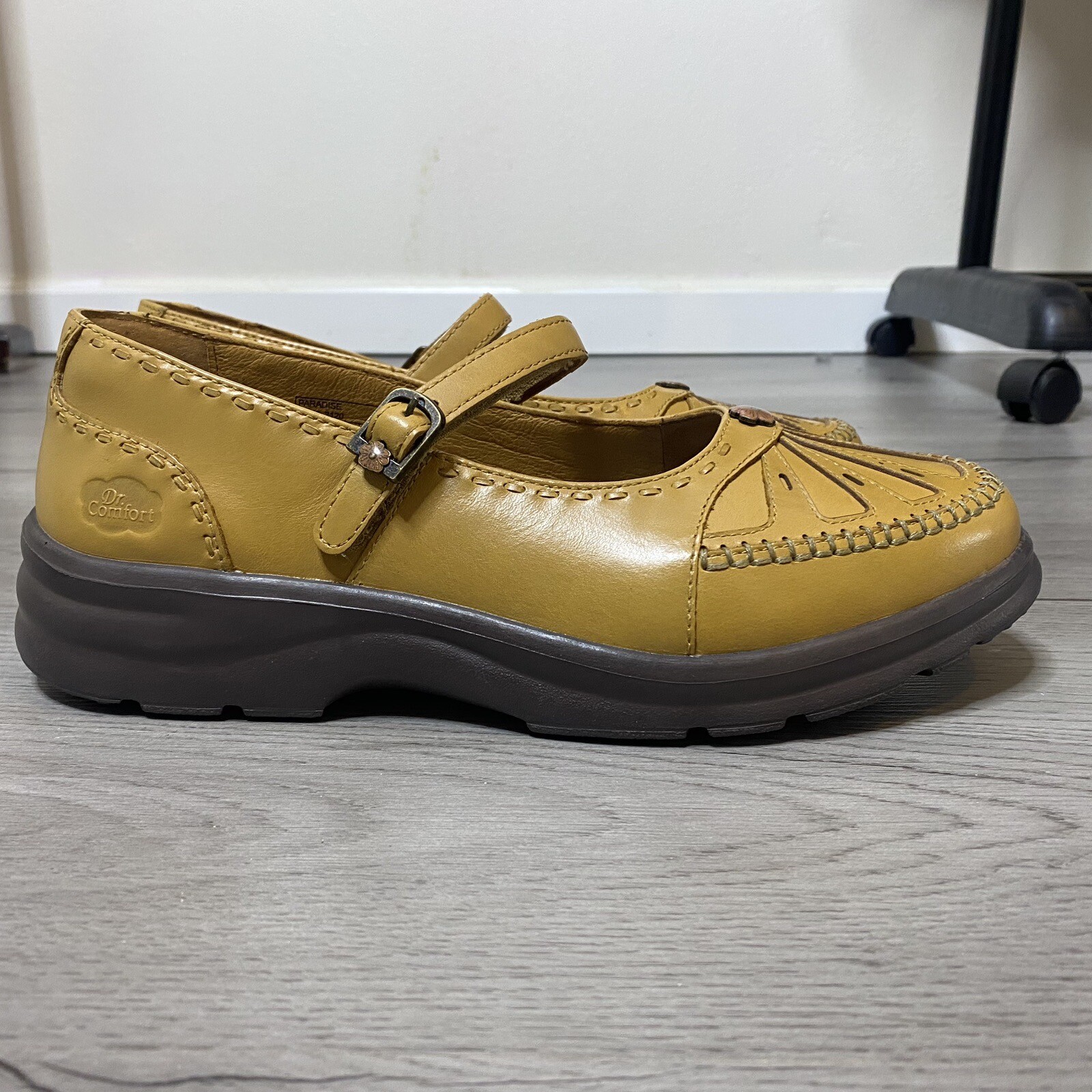 Dr Comfort Paradise Womens Dress Shoe Size 9.5 XW Therapeutic Leather Saddle Tan