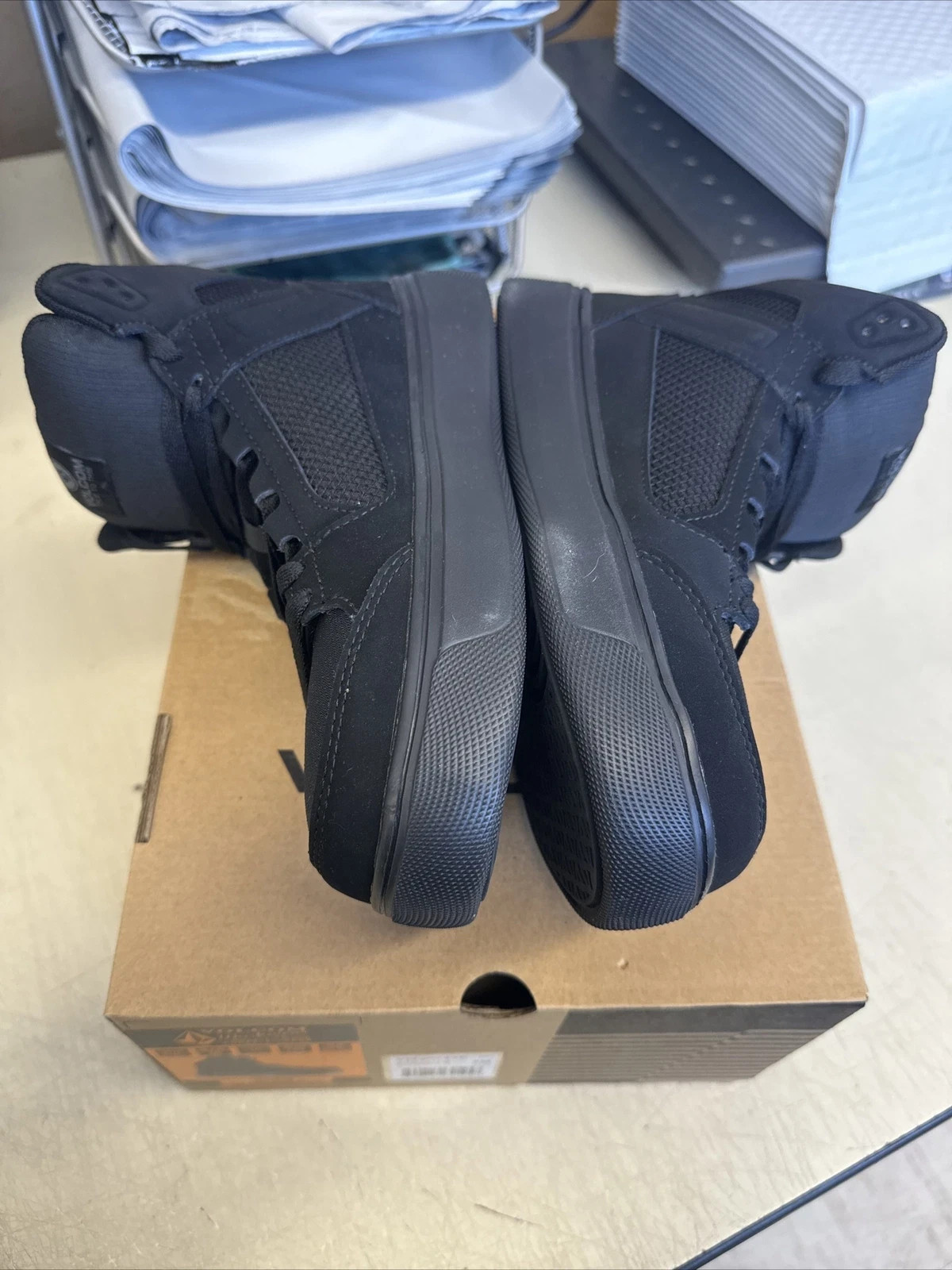 PICK SIZE – Volcom VM30244F Women’s Black Evolve High Top Skate Comp Toe Shoes