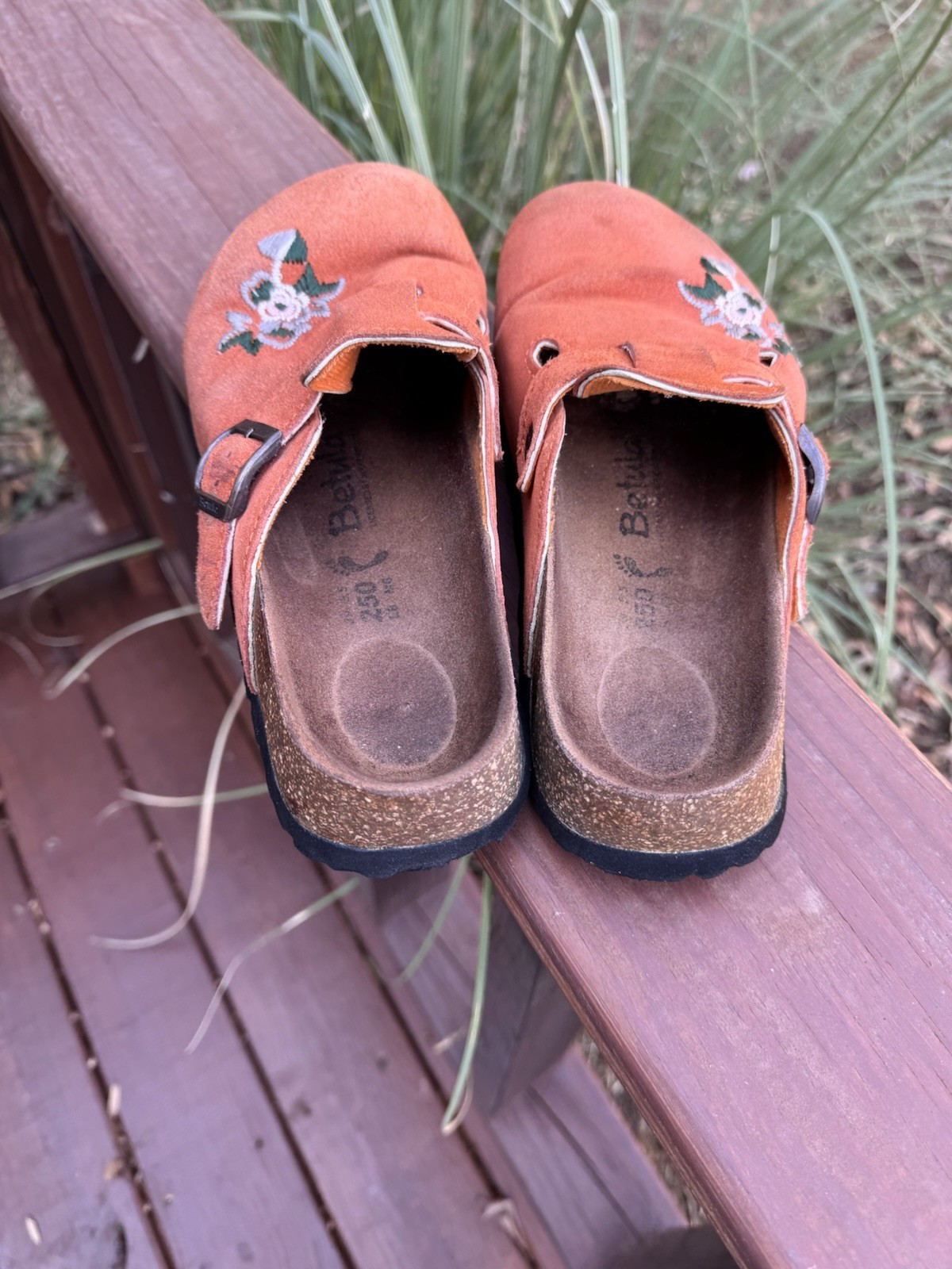 Betula Birkenstock Orange Floral Suede Closed Toe Slip On Clogs Mules Sz 8 N