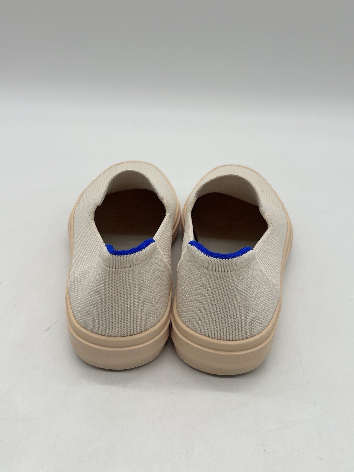 Rothy’s The City Women’s Size 8 Light Pink Textile Slip On Sneakers Shoes.