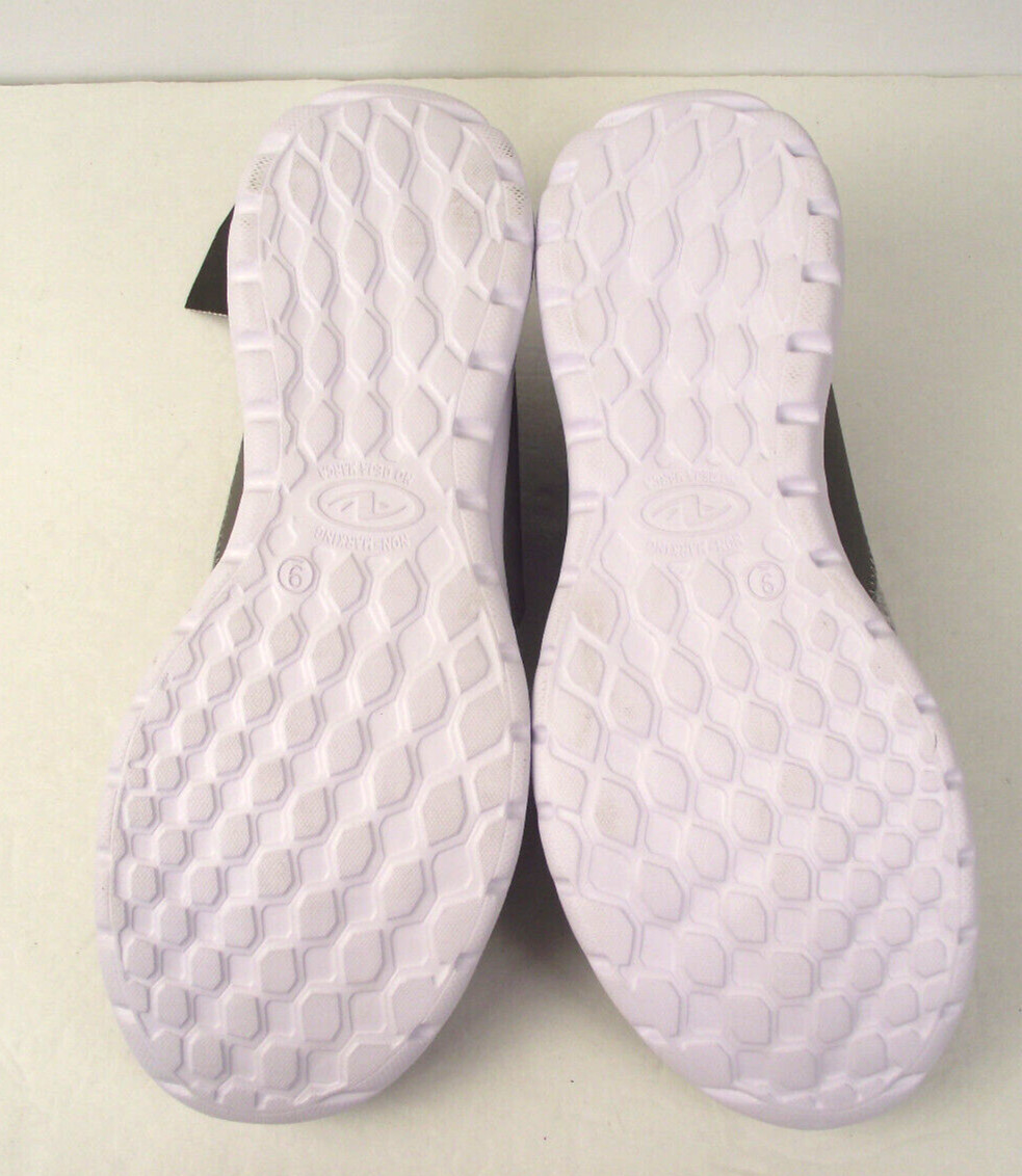 Athletic Works Women’s 9 Gray Memory Foam Slip On Shoes (I-23)