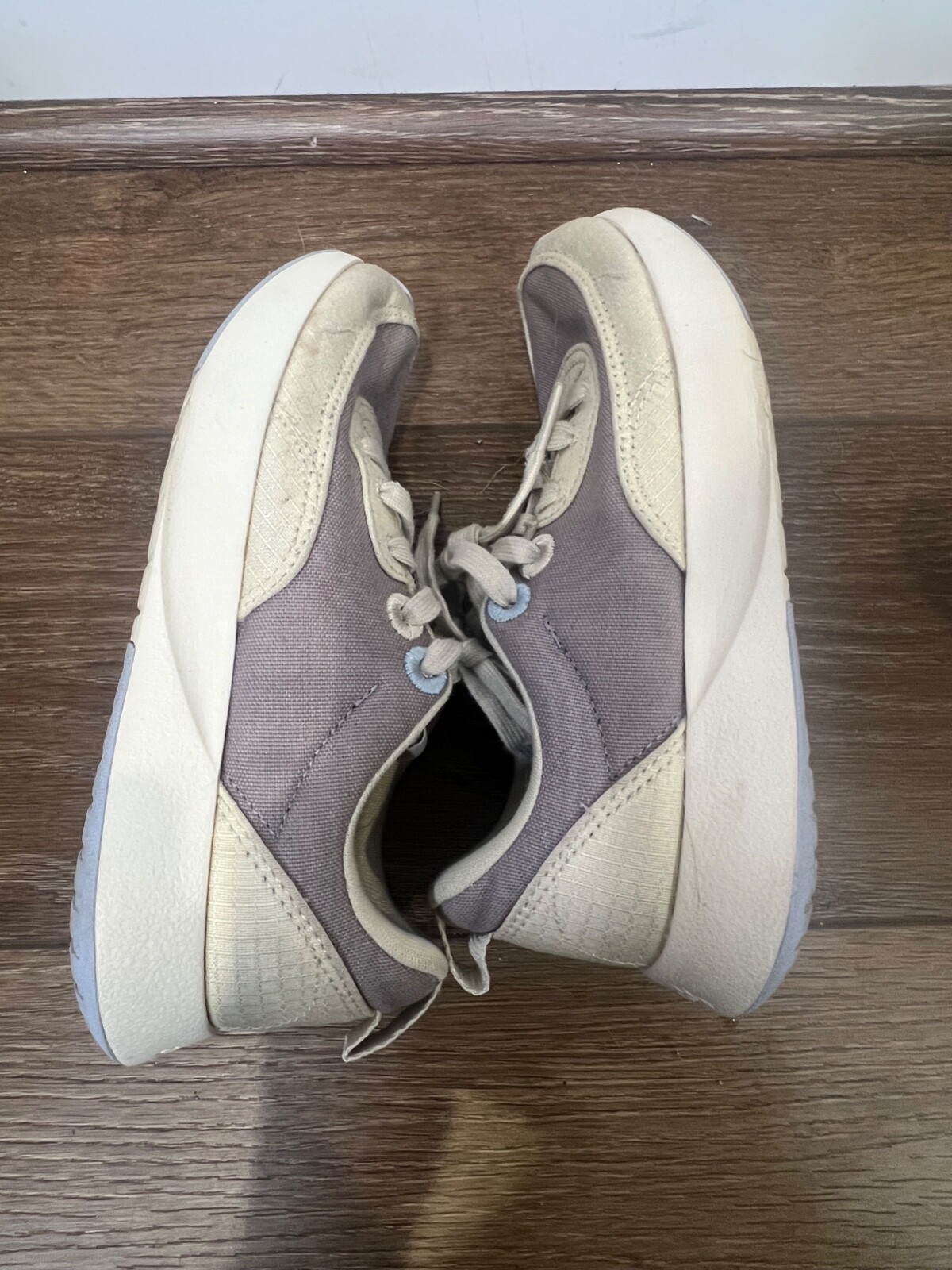 Allbirds Couriers Womens Neutral Casual Sneakers Sz 5, Fall/Winter/everyday