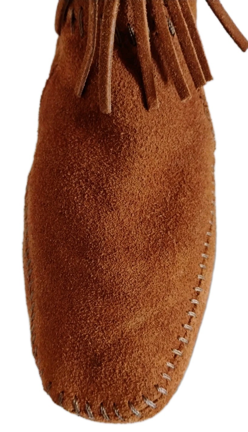 NWOB “Minnetonka” Brown Suede High Top Back Zipper Moccasin Boots US-11