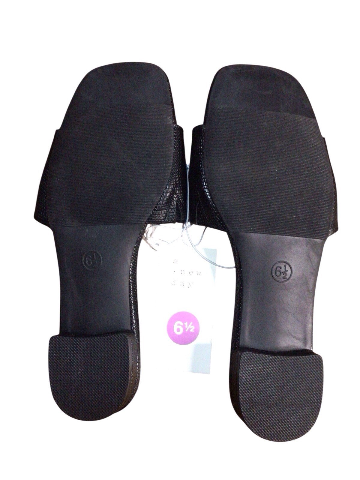A New Day Women’s Summer Slide Alligator Textured Sandals Black Shoes Size 6.5