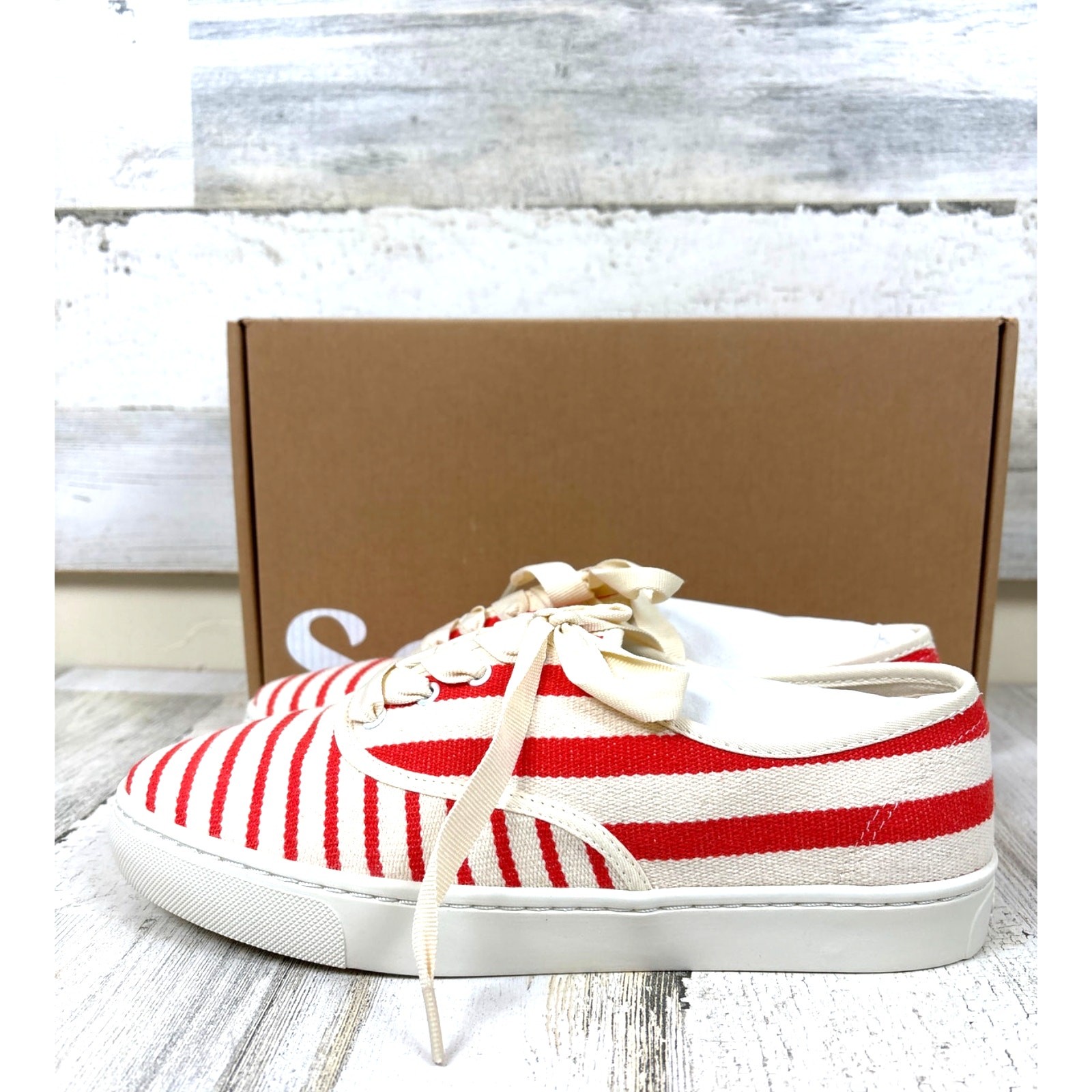 Soludos Womens 8.5 Red White Stripe Marin Platform Sneaker New Lace-up NEW