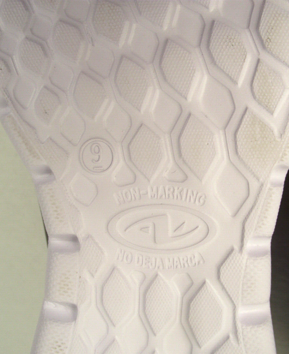 Athletic Works Women’s 9 Gray Memory Foam Slip On Shoes (I-23)