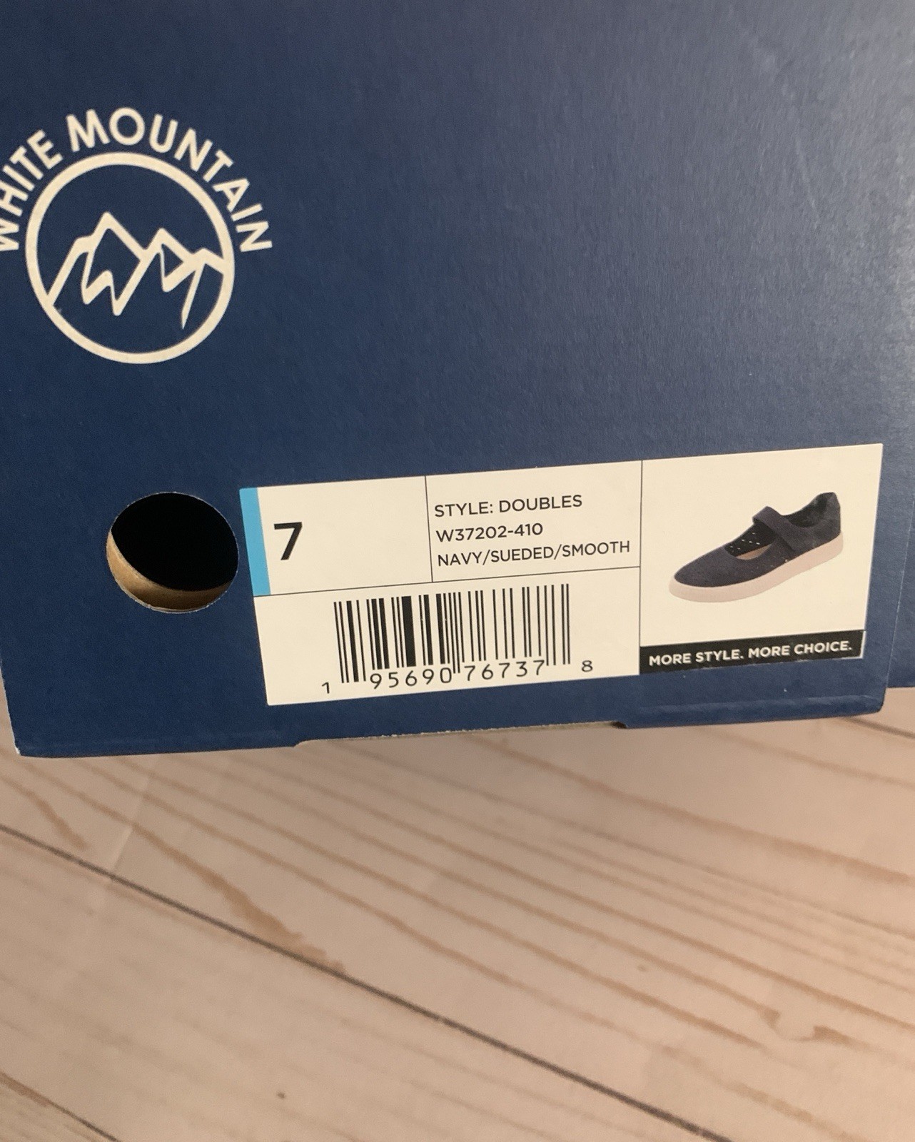 White Mountain Navy Blue Mary Jane Sneakers Shoes Women’s 7 W37202