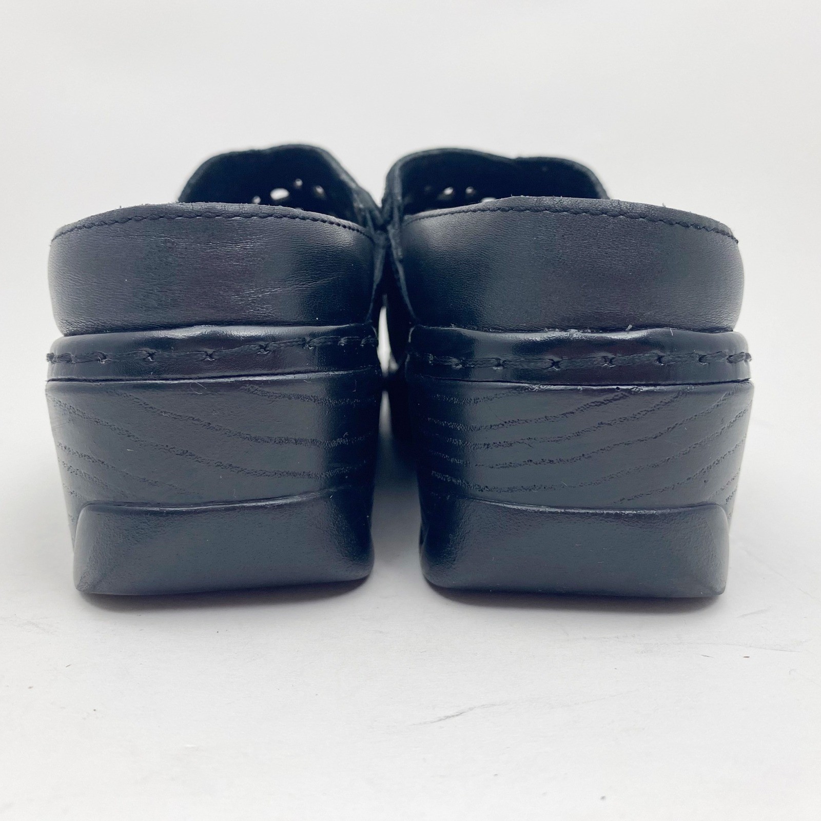 Klogs Syracuse Laser Cut Leather Platform Wedge Clog Womens 7.5M Black