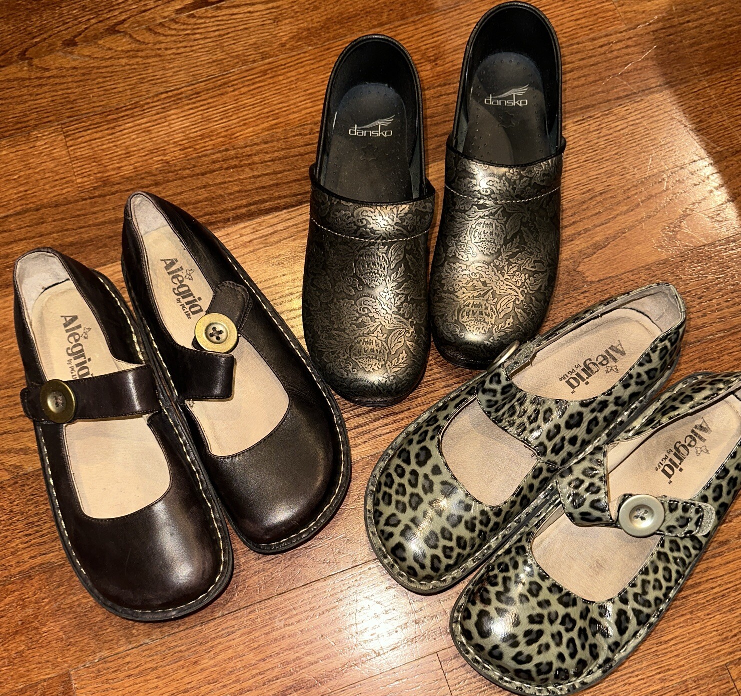 Alegria Mary Jane Shoes Size 39, 8.5 Dansko Clog Size 40, 9 LOT