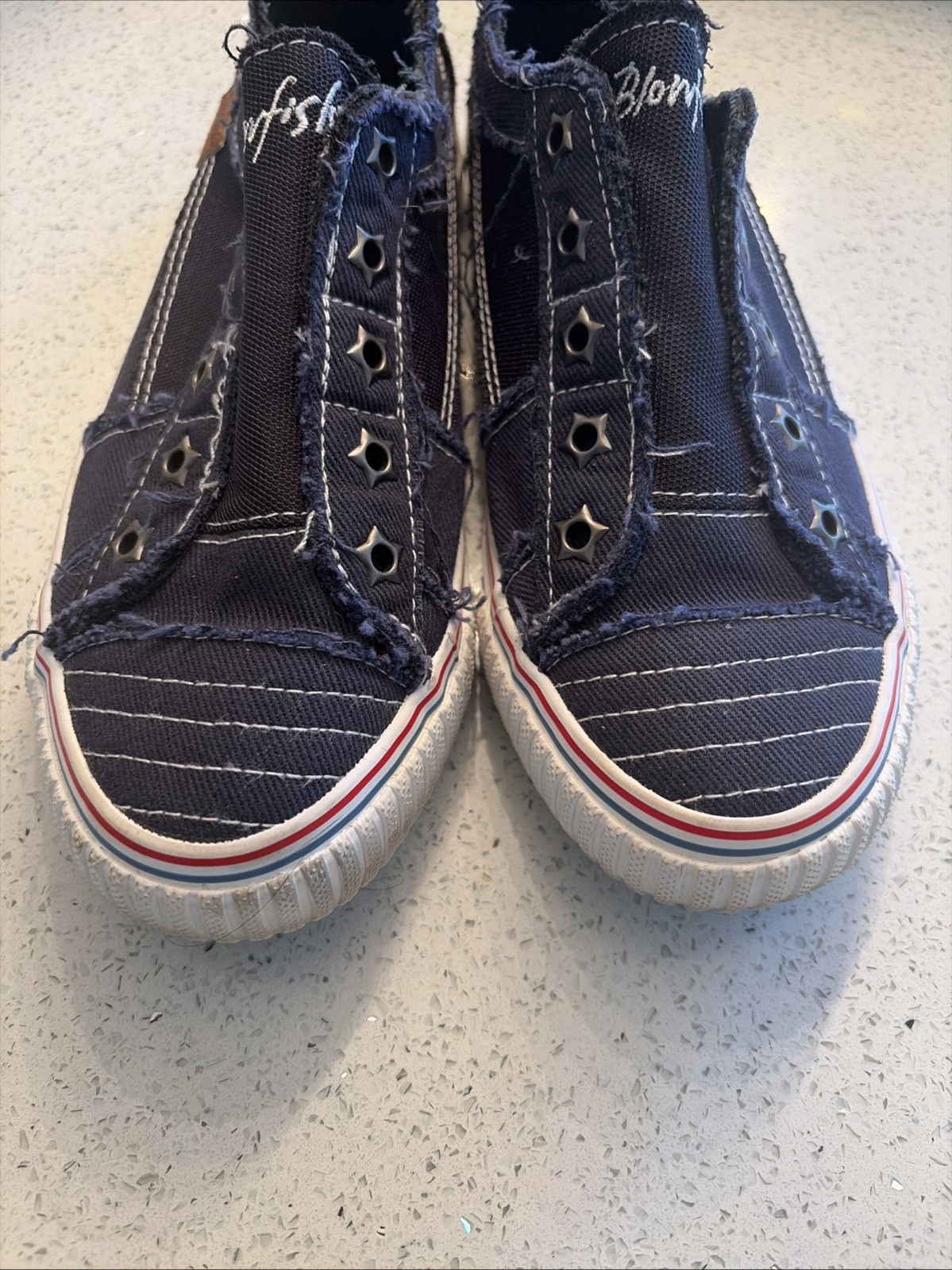 Blowfish Malibu Sneakers Slip On Sz 7.5 Gently Used Navy