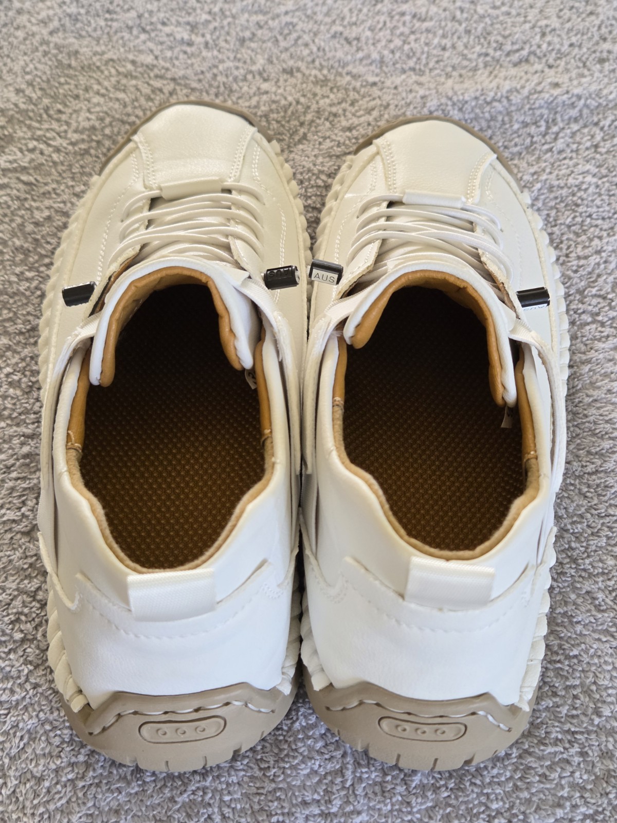 Sport Slip On White Sneakers EU 39 US 8.5 Womens White & Beige