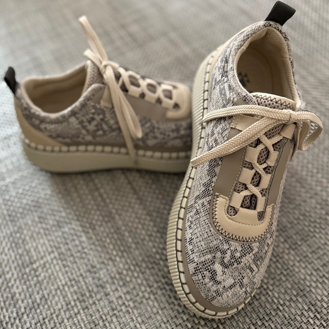 COUGAR NWOT Sayah Leather/Nylon Snakeskin Platform Sneaker 8.5 Beige Taupe