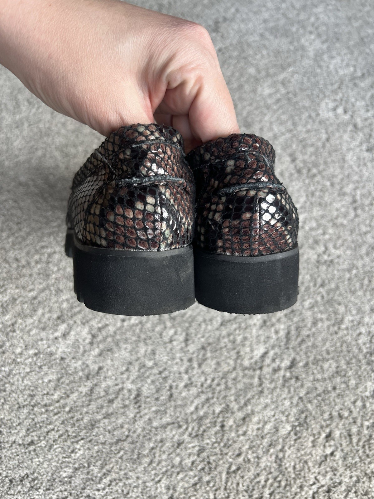 Donald J Pliner Rio Size 7 N Snake Print Leather Slip On Loafers