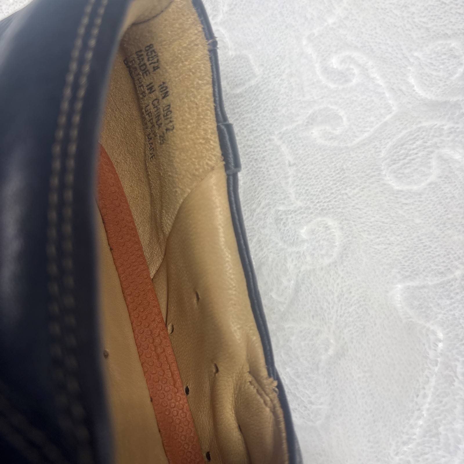 Clarks Un Loop Leather Shoes
