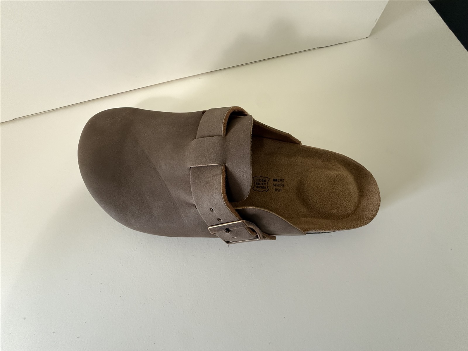 One Single Shoe Left Foot Women’s Moccasin Slip On Size 8