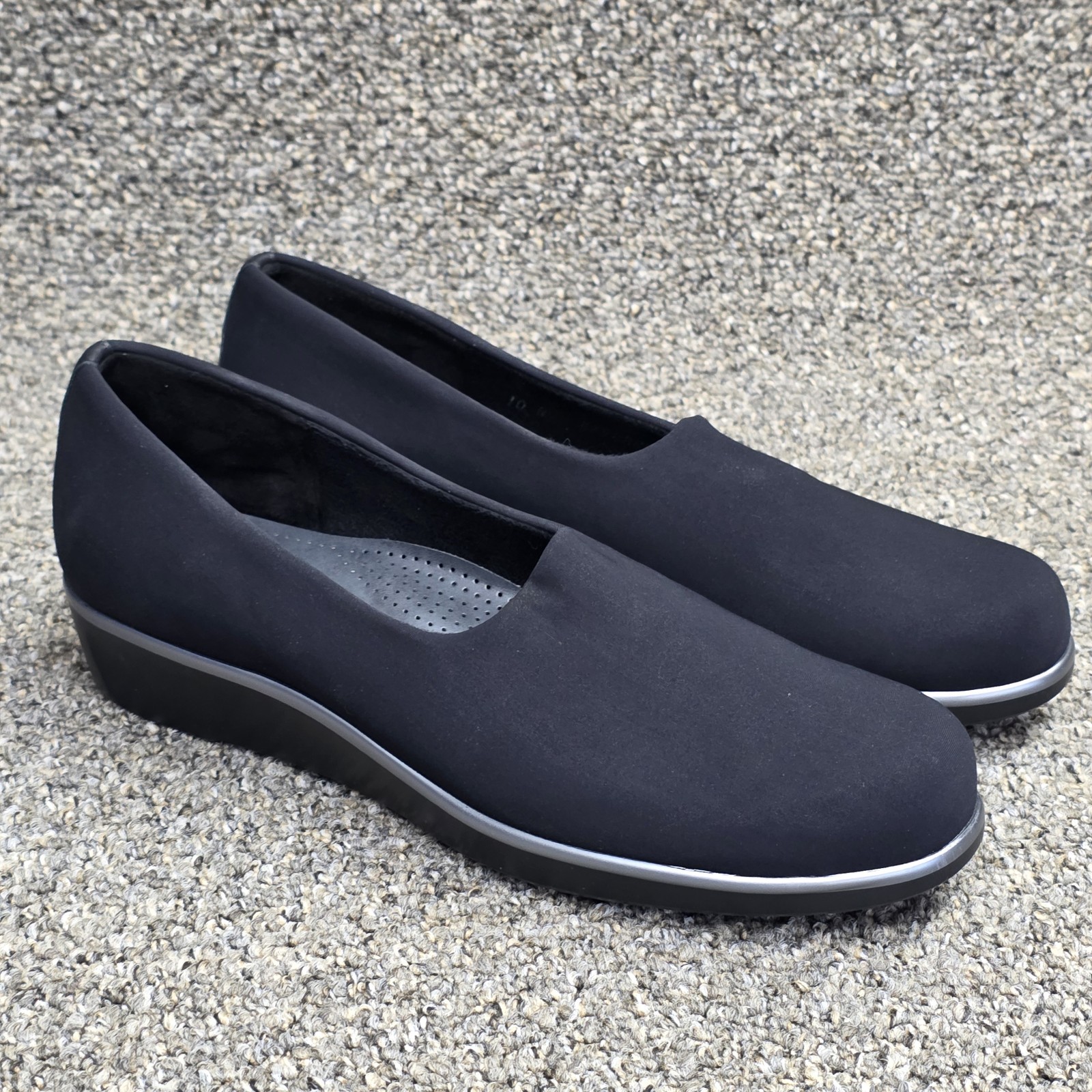 SAS Bliss Slip On Comfort Wedge Women’s Black Size 10 N ( NARROW )