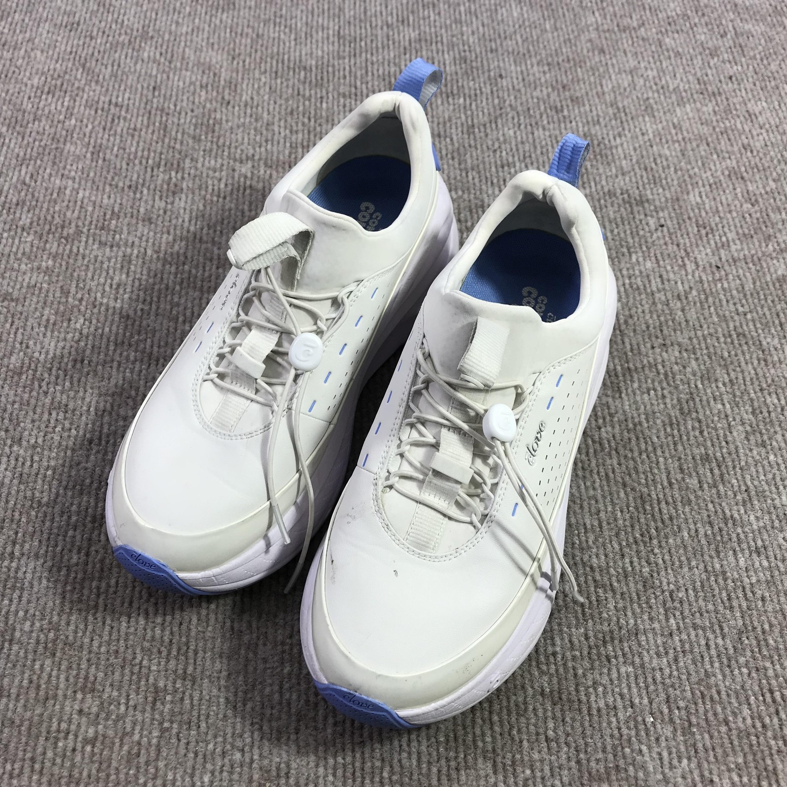 Clove Shoes Womens Size 9 Womens 7.5 White Nursing Sneakers CtResistant