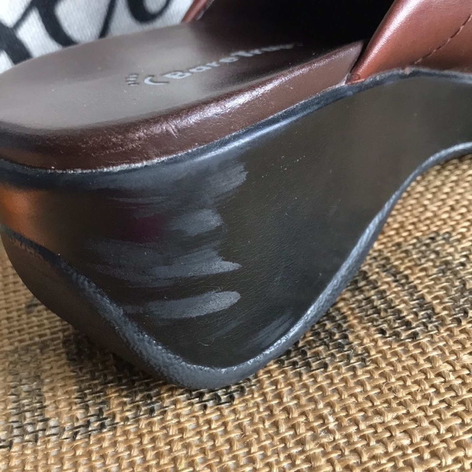 Bare traps brown leather slip on clogs mules size 8 fall winter casual comfy