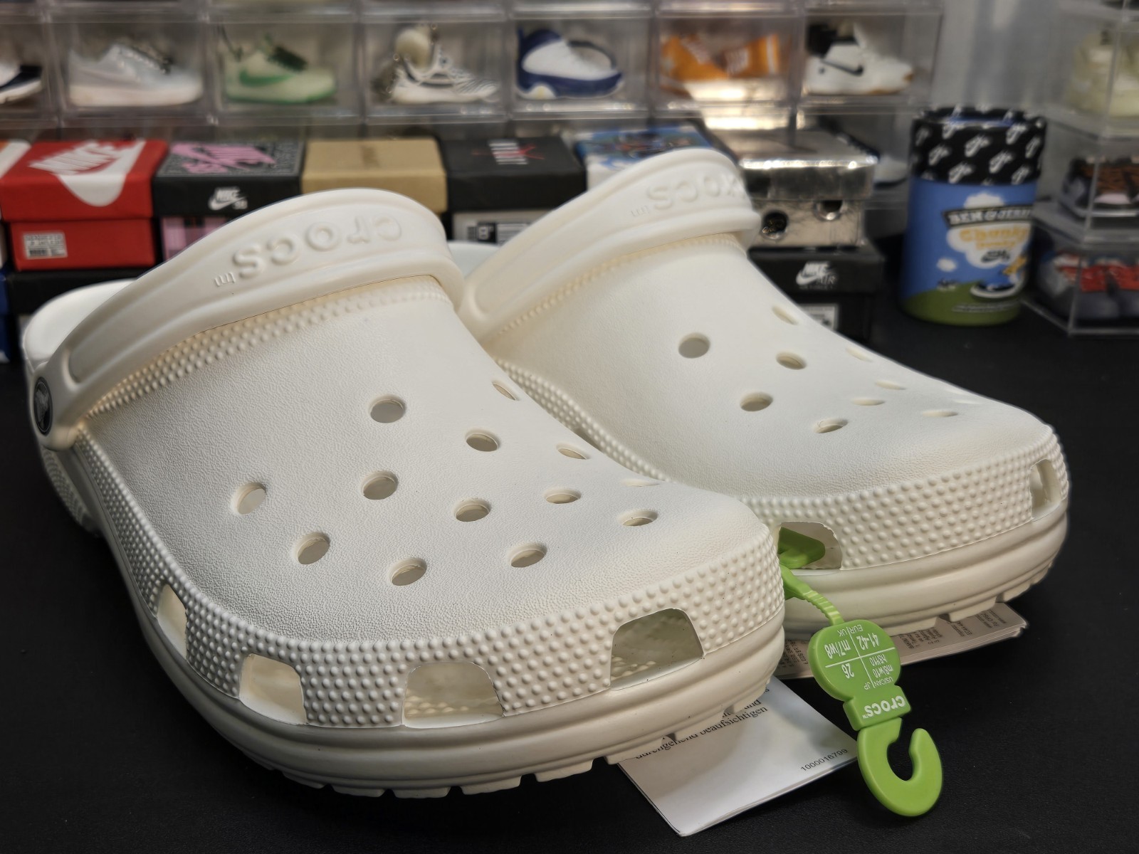 Crocs Unisex White Clogs 10001. Brand New No Box Size 8m 10w Perfect For Summer