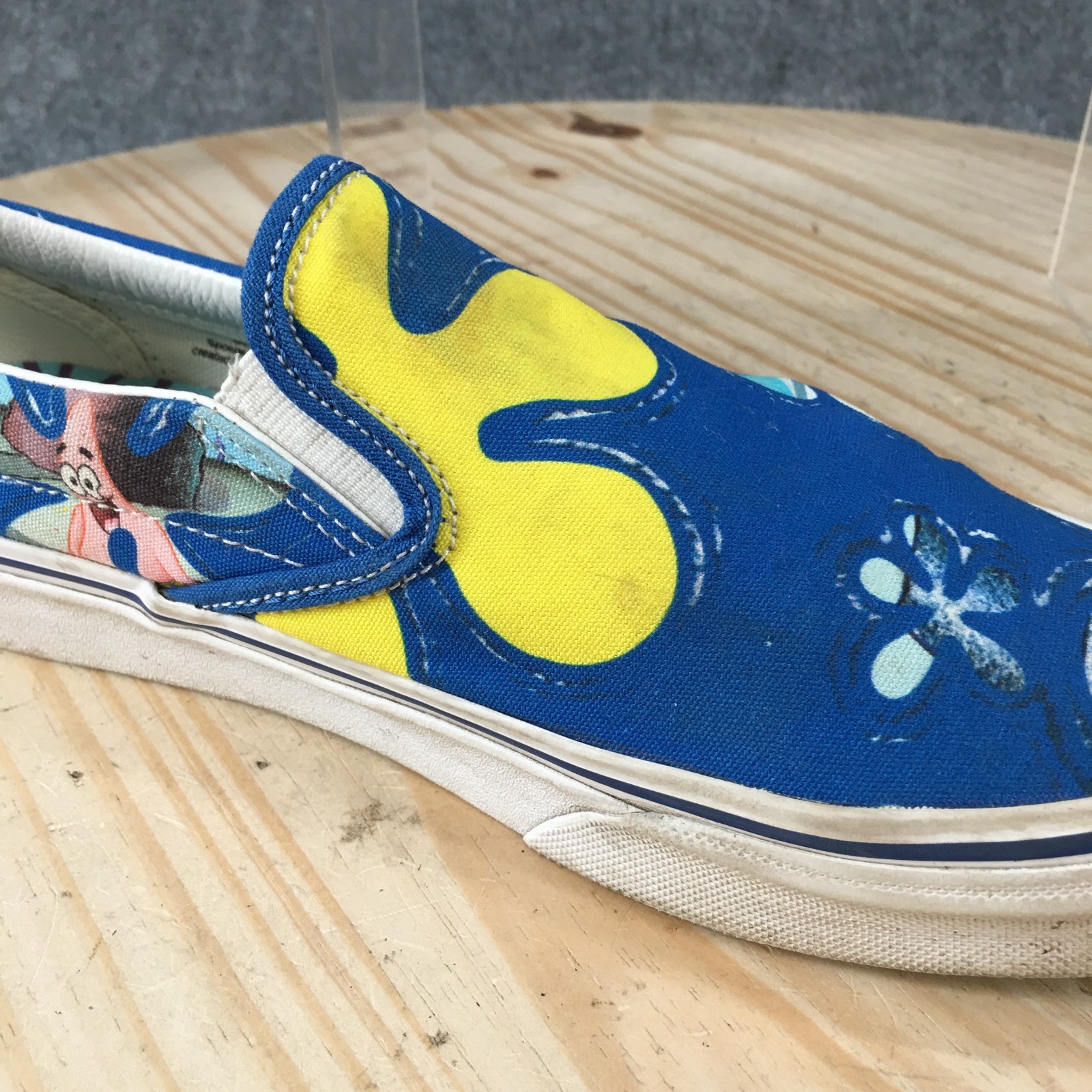 Vans Shoes Mens 5.5 Womens 7 SpongeBob SquarePants Slip On Sneakers Blue Multi