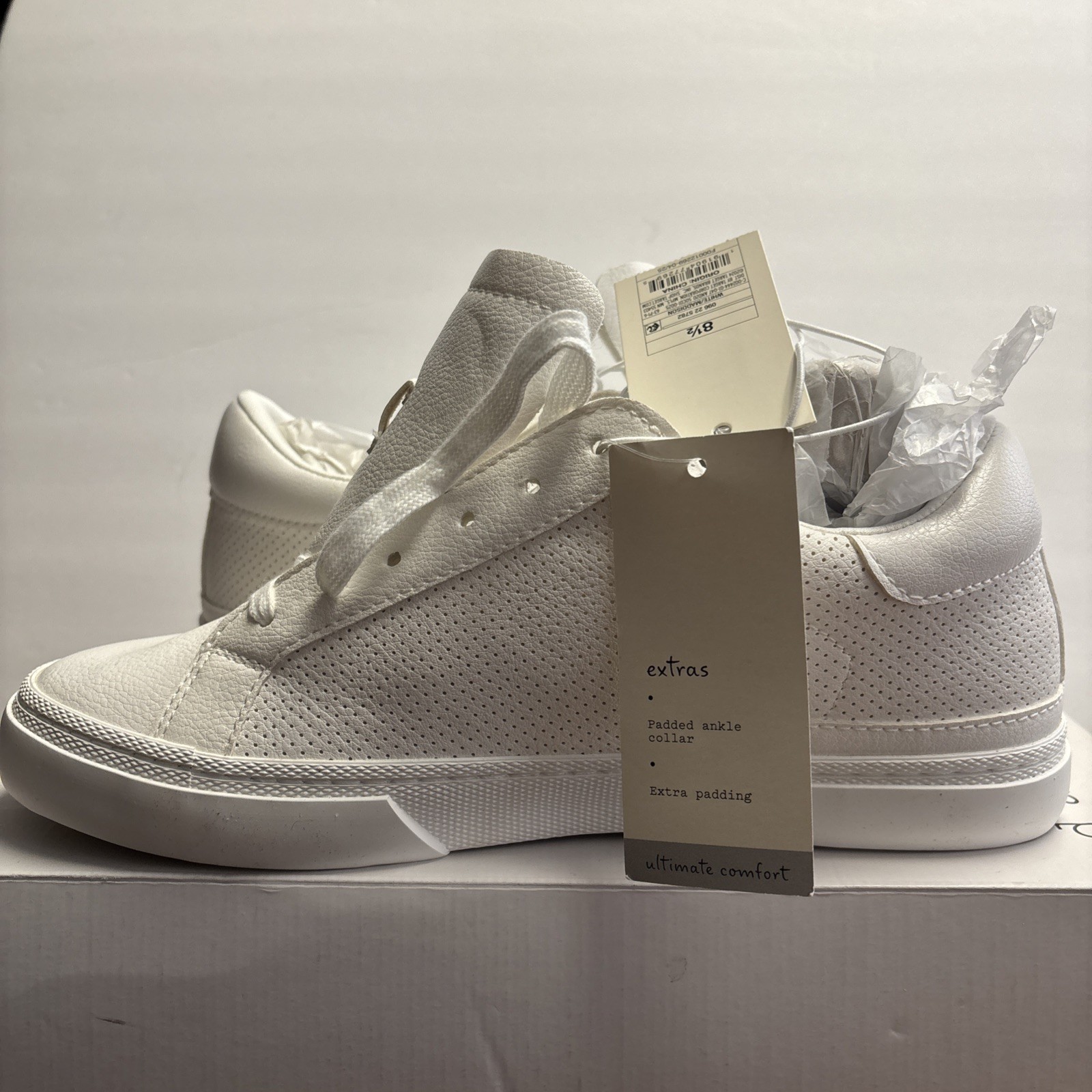 A New Day Womens Maddison Casual Fashion Walking Sneakers White Size 8.5