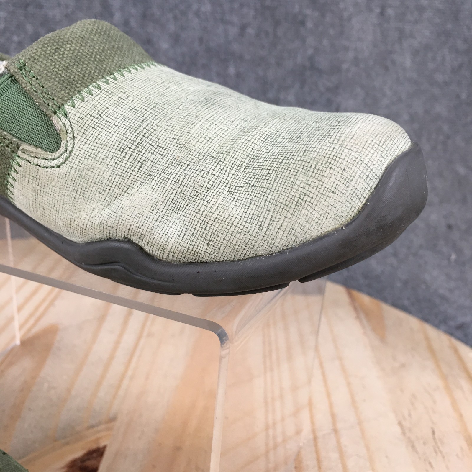 Ahnu Jackie Loafer Flats Womens 6.5 Comfort Slip On Logo Leather Sage Green