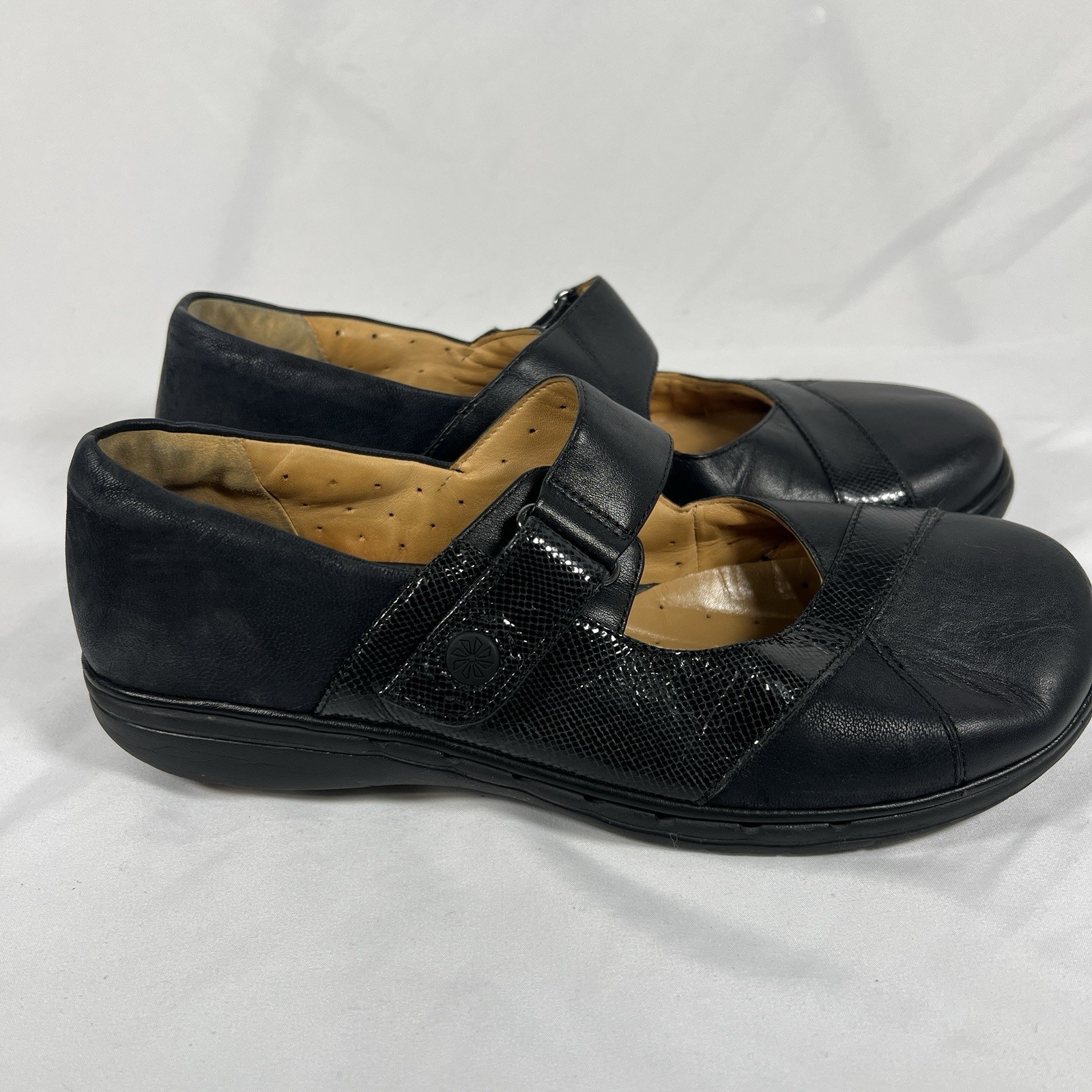 Clarks Unstructured Black Leather Mary Jane Hook Loop Comfort Shoes Women’s 11