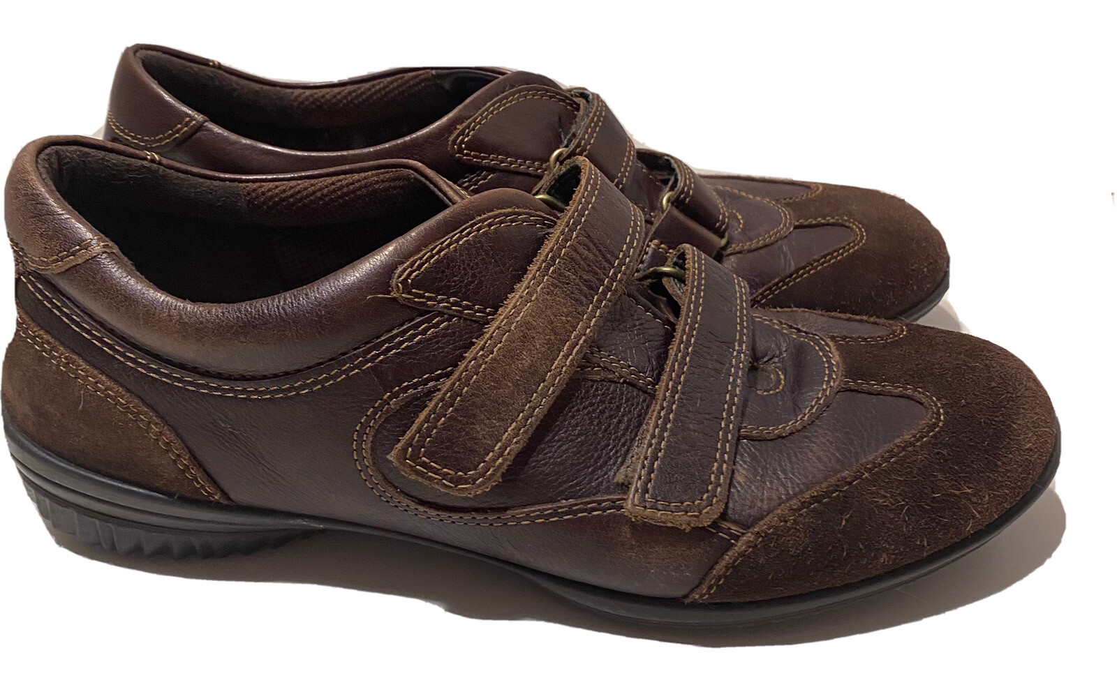 Ecco Womens Sz 7.5 Brown Leather Suede Two Strap Casual Sneaker